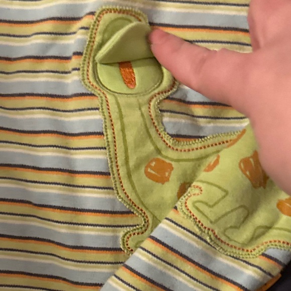 3 piece 18 month set long sleeve Dino with pants magic dragon hooded long sleeve - Picture 4 of 4